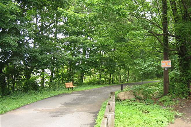 Ridgefield Trail